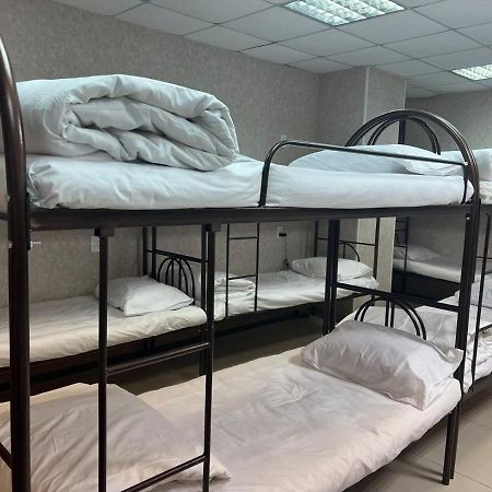 Лайт Хостел 阿斯坦纳 外观 照片